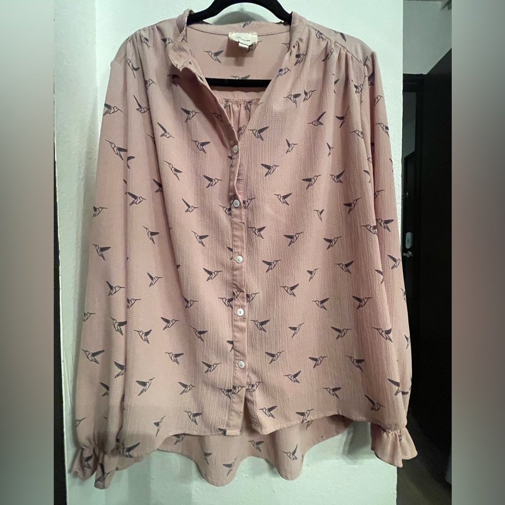 I. MADELINE pink hummingbird button down blouse